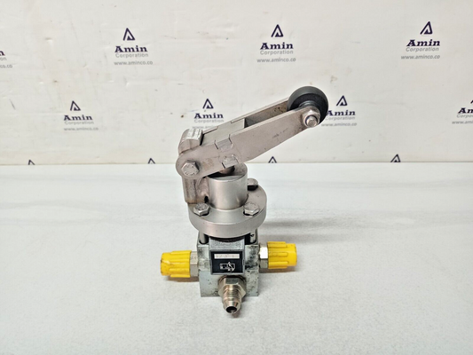 Hawe TZ3-1 3/2-way Hydraulic Directional Seated Valve - NEW