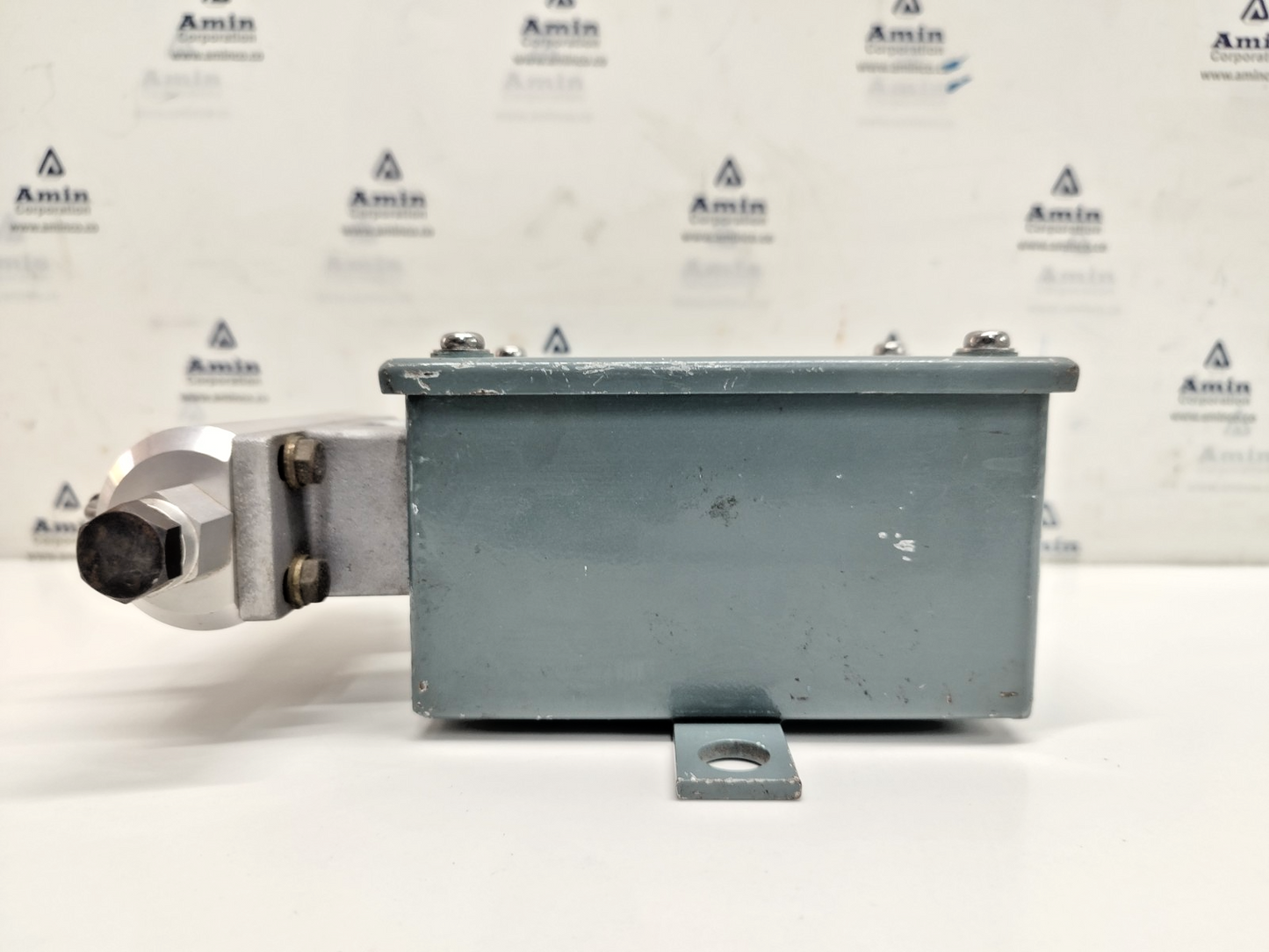 Shimadzu FA-4A-M2 Flow Alarm - NEW