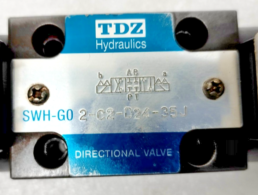 TDZ Hydraulics 2-C2-D24-35J Directional Control Valve - NEW