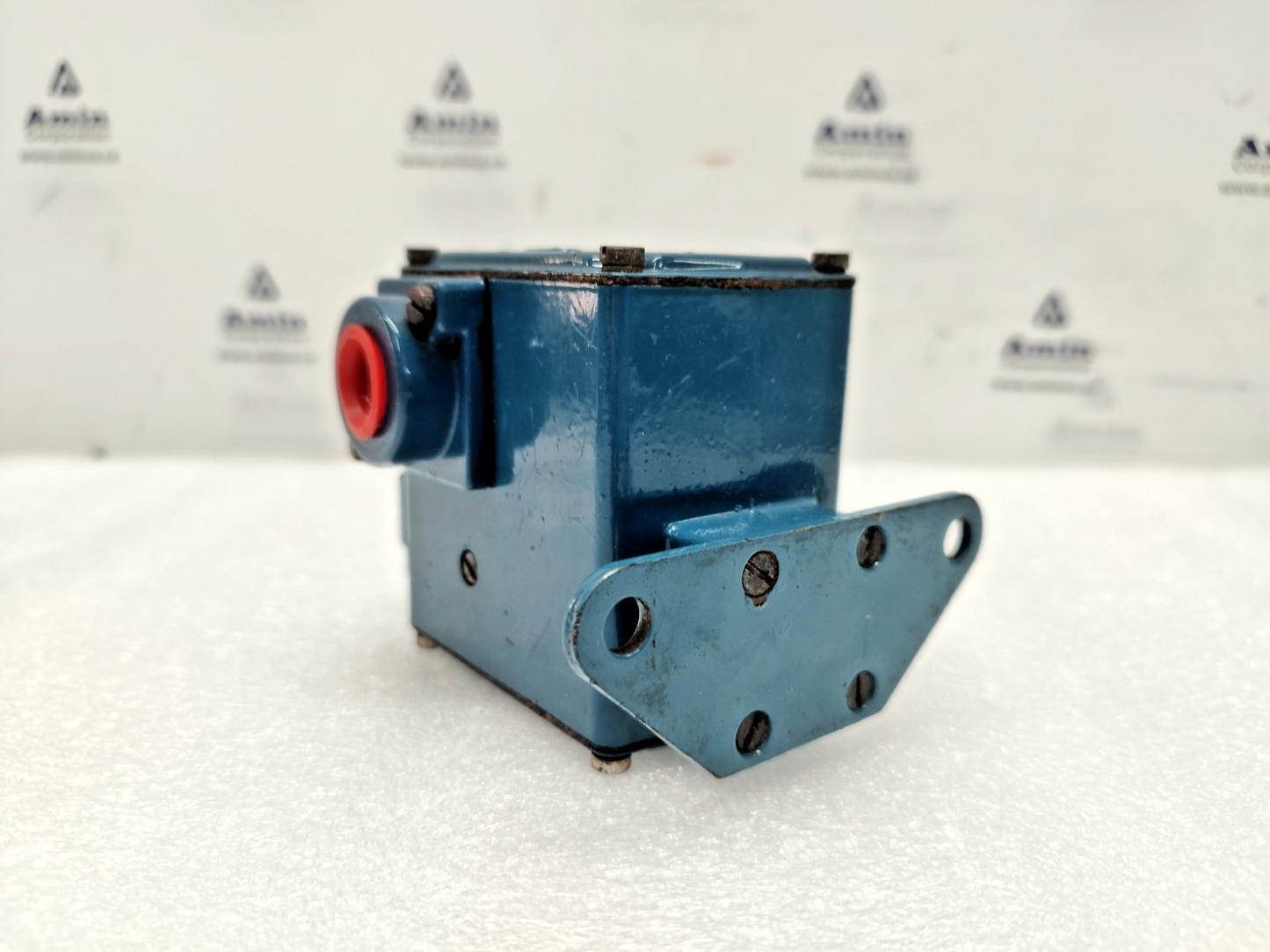 Amot Controls 4140CR1H11AA0-EE Range: 0.28-4.3 bar Pressure Switch - NEW