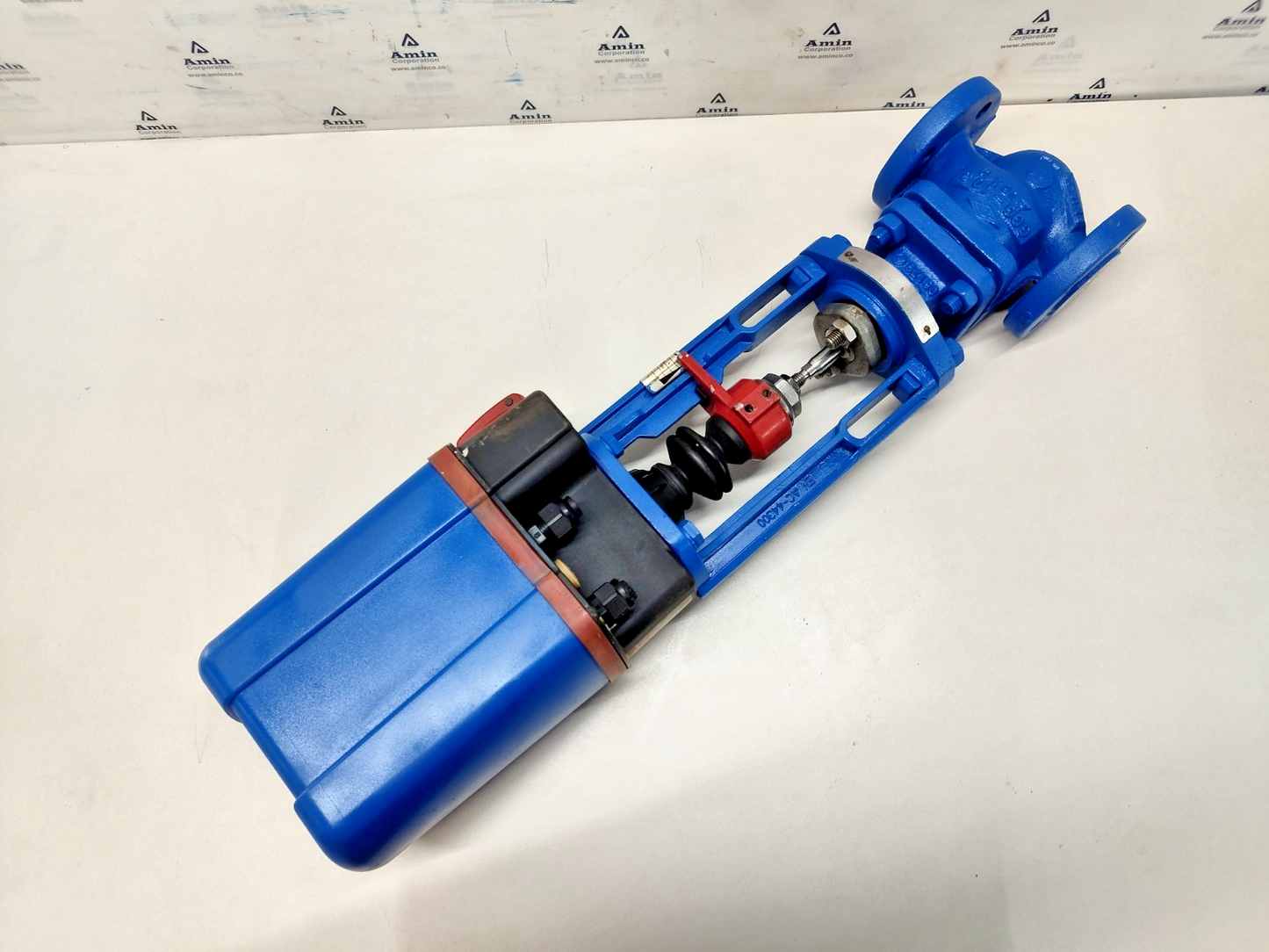 Ari-armaturen ARI-PREMIO 2,2 kN Electric Thrust Actuator with DN20 PN16 Valve