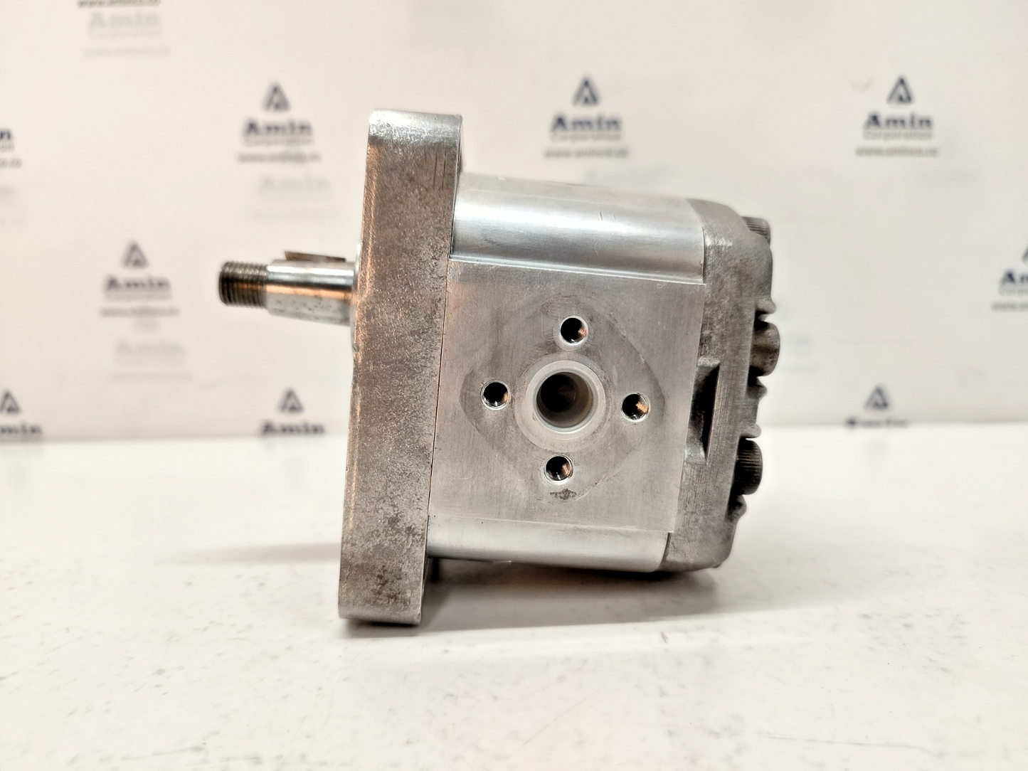 Sauer Sundstrand TFP200/6 D C001/1M Hydraulic Gear Pump
