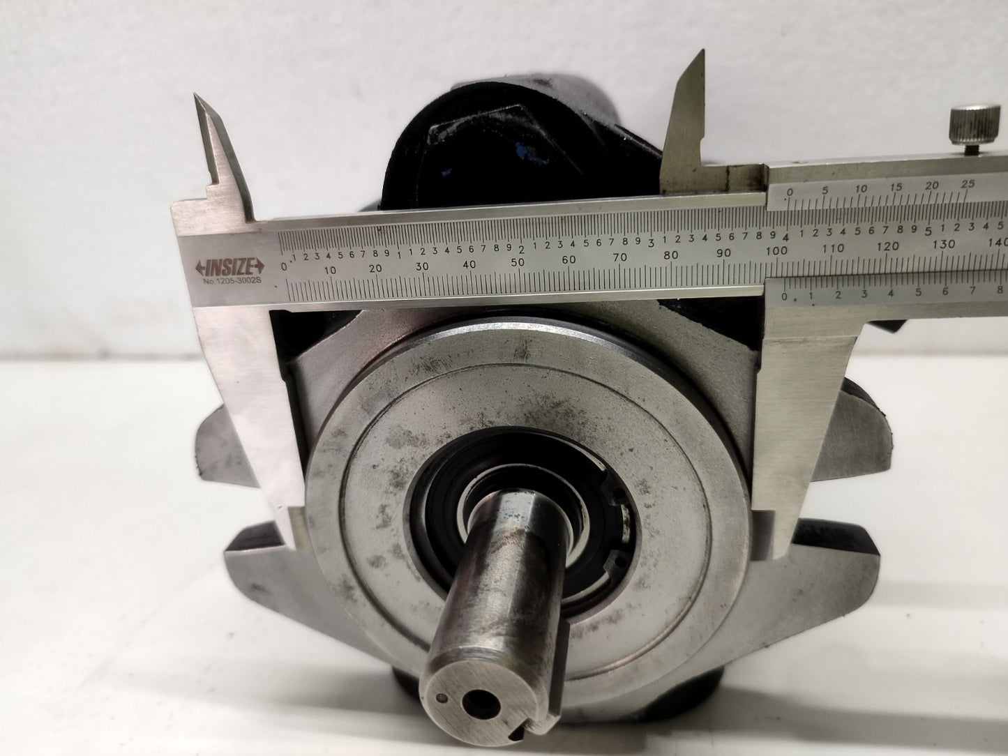 Parker PAVC 33 L223 Variable volume Piston pump PAVC33L223, 3000PSI Max. - NEW