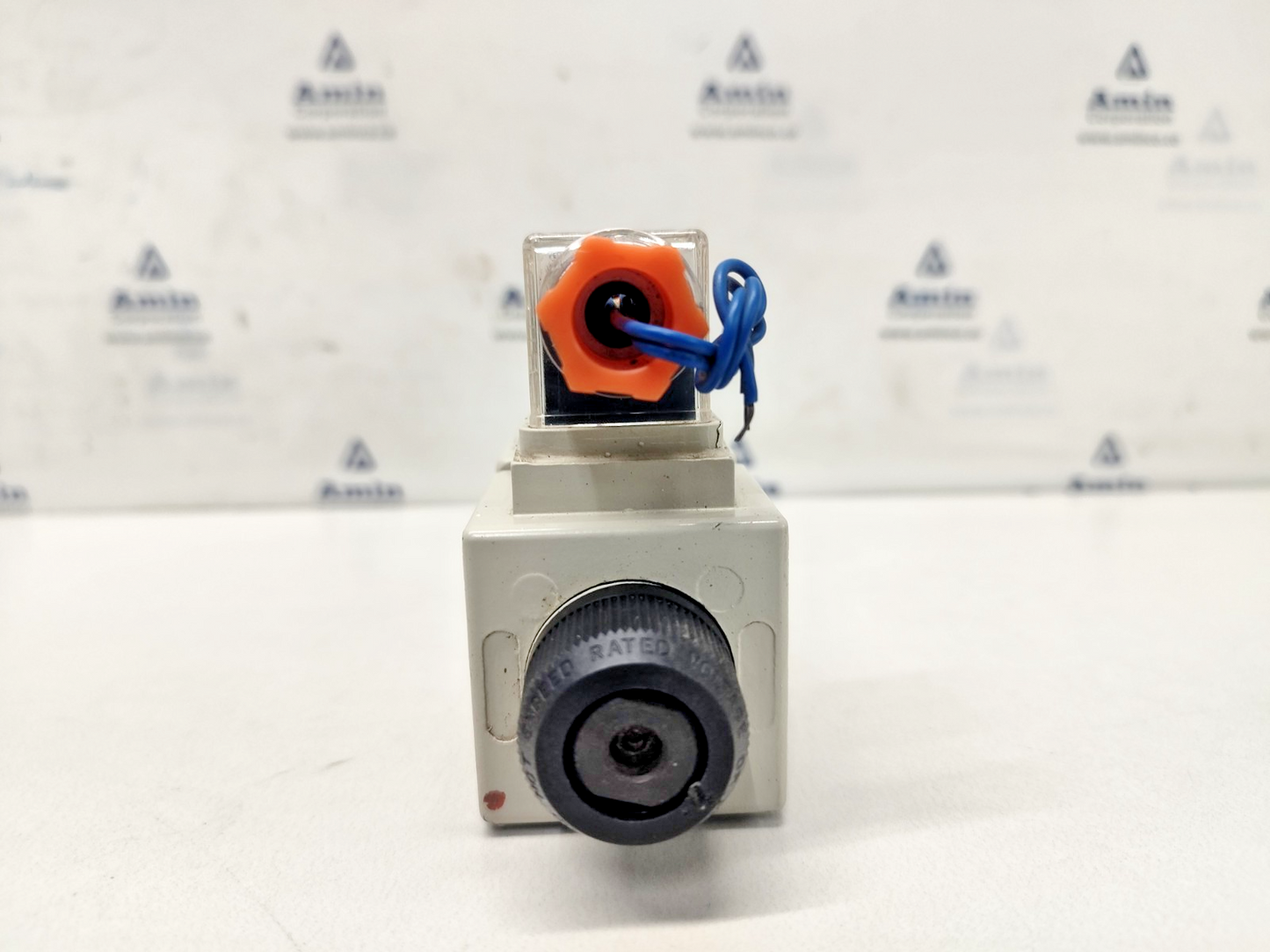 Rexroth 4WE 6 J62/EW230N9K4 Directional Control Valve 50/60hz, 230V
