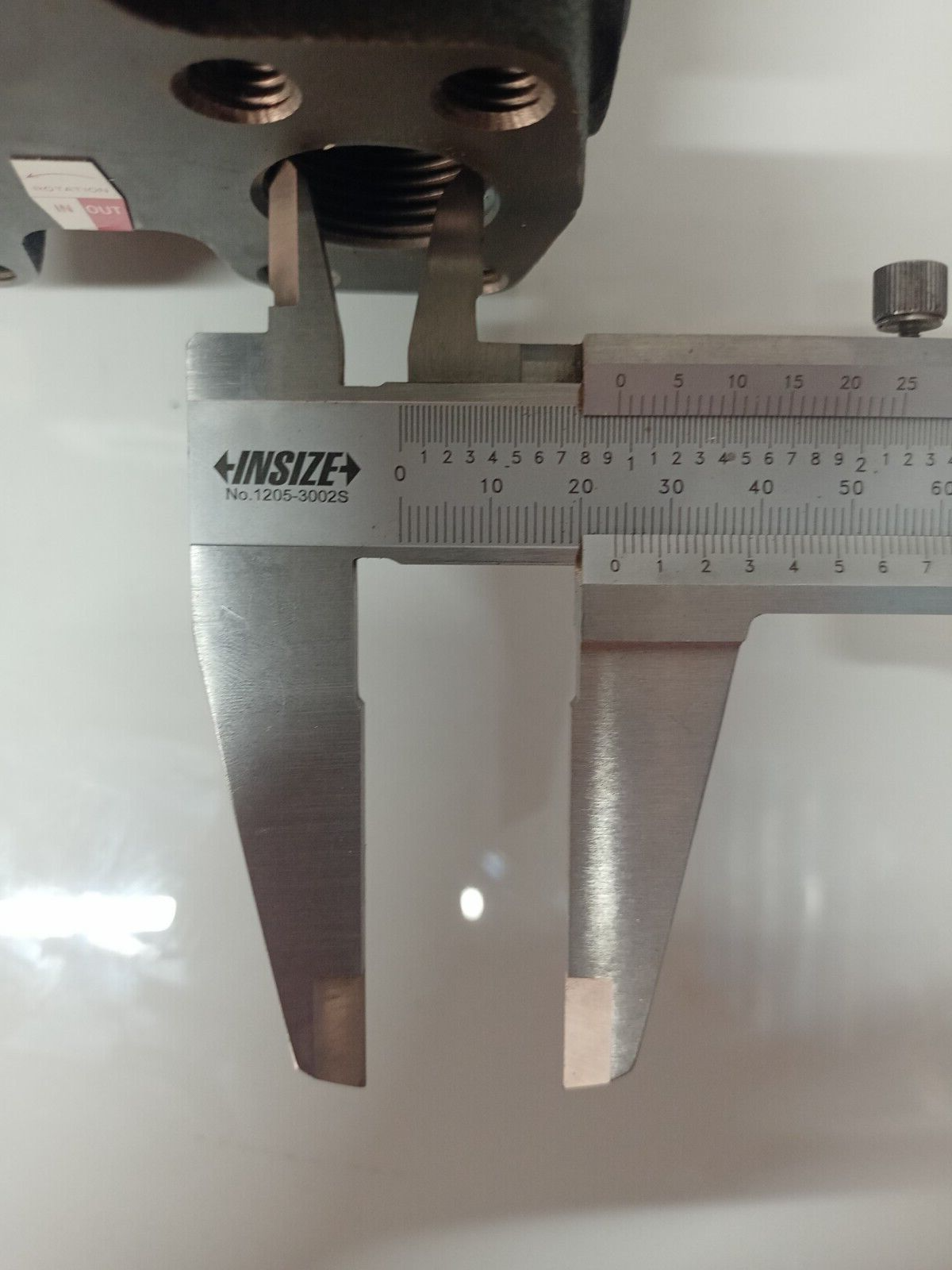 YUKEN AR16-FR01B-20 Variable Piston Pump with Mounting bracket - New