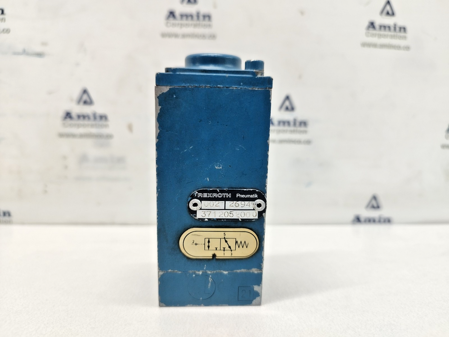 Rexroth 3712052000 Pneumatic Valve - New