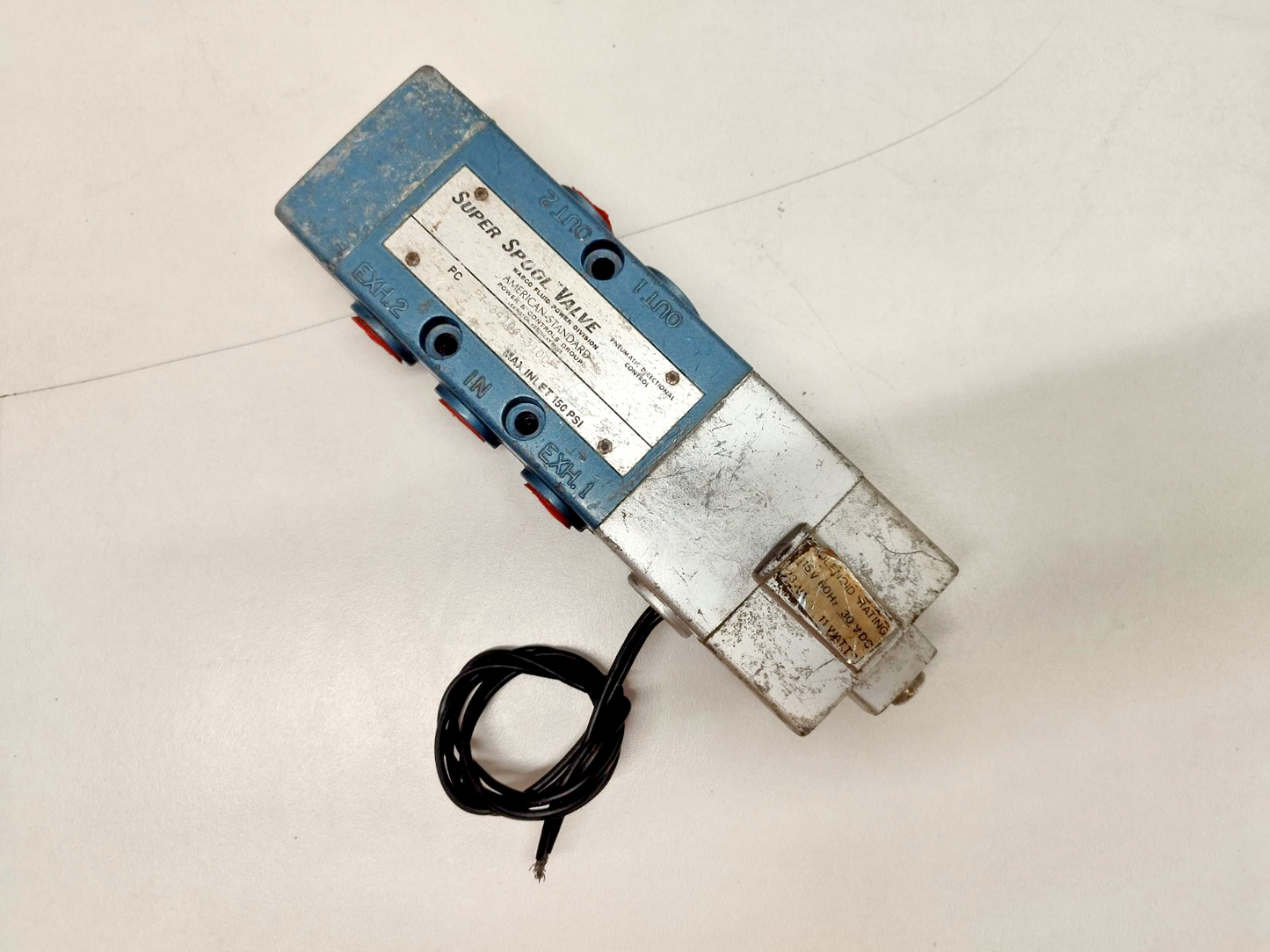 Wabco PT34104-3100 Pneumatic Directional control valve