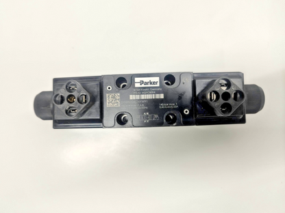 Parker D1VW004CNYW91 Directional Control Valve - NEW