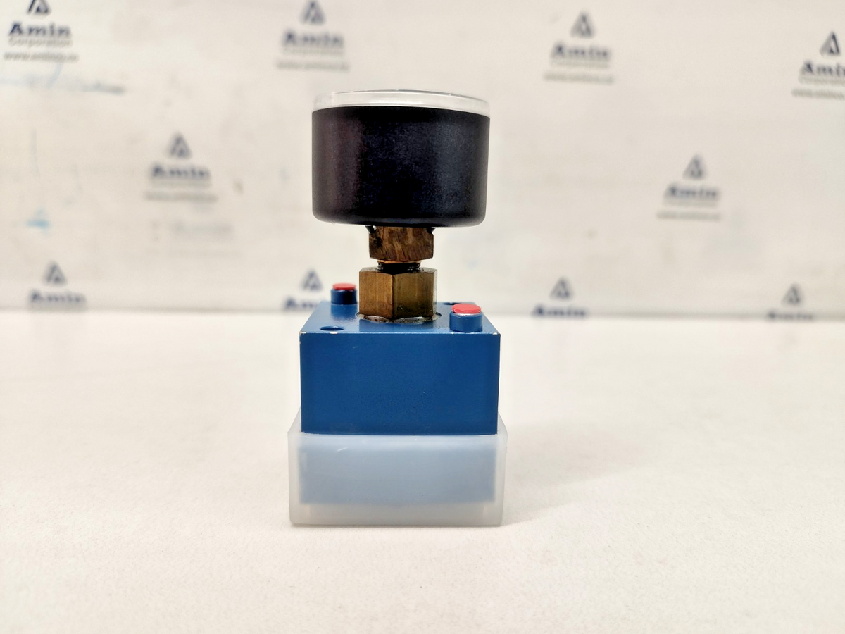 Rexroth 3526010500 Pneumatic Valve - NEW