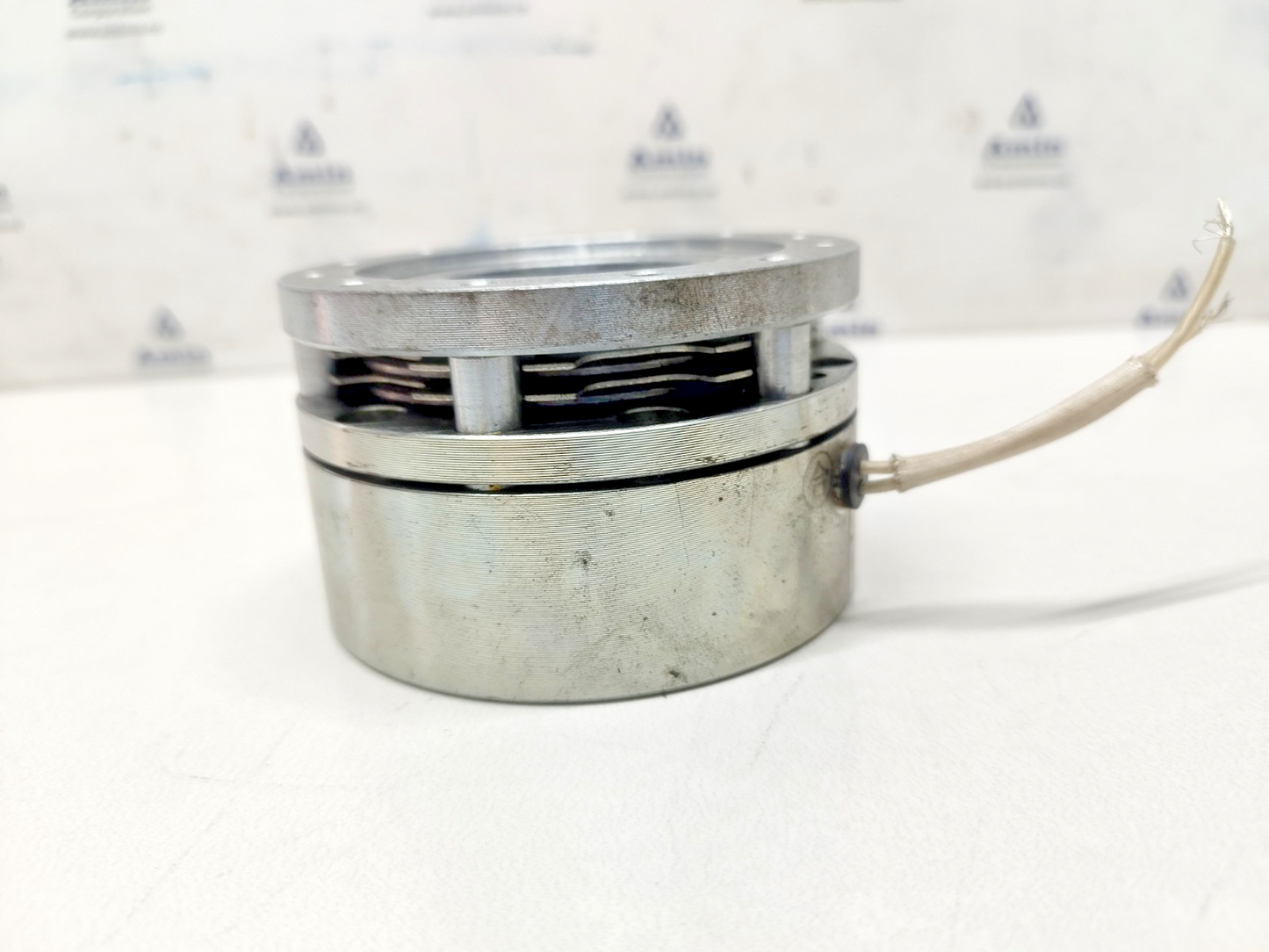 Osaki Dengyosha ESB-100 Electromagnetic Brake DC90V - NEW