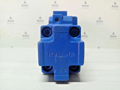 Rexroth 4WRH 25 W6-220-70 M Proportional Directional valve R900964592 - NEW