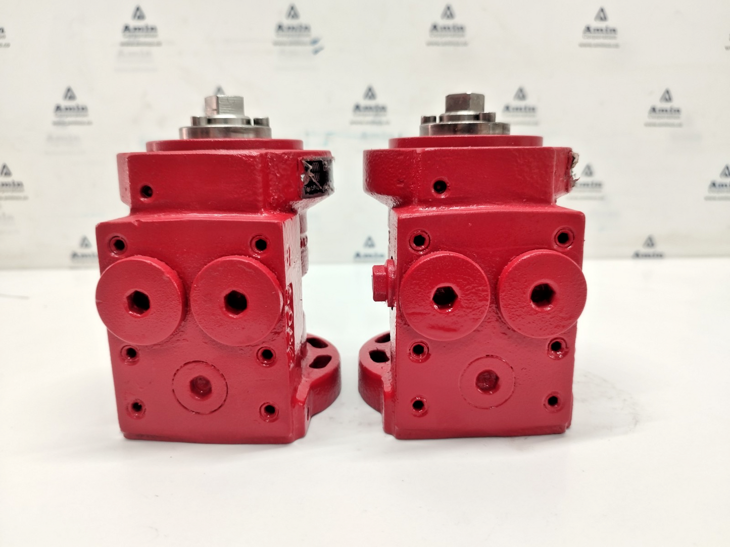 Damcos BRC 125-B1 Hydraulic Double-Acting Balanced Rotary Actuator 160N1097 NEW