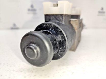 Damcos SA-G01-E3X-C230-31ES Directional control valve 160L8053 - NEW #3