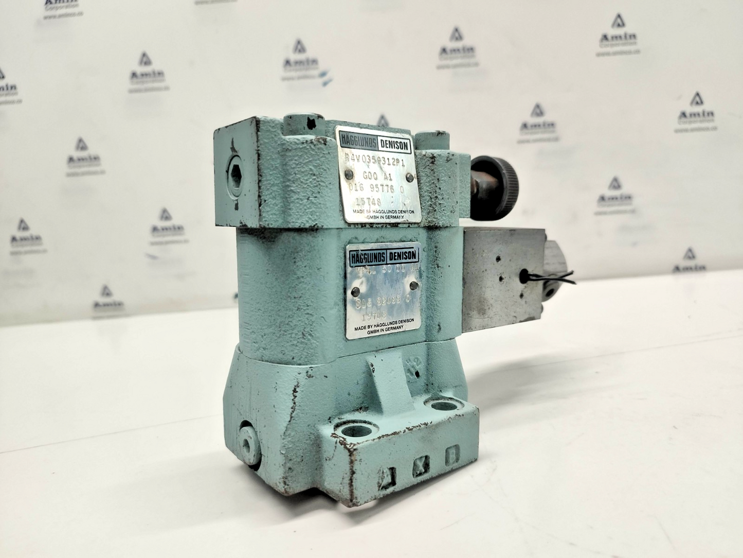Denison VP01-50-0Q-A1 Proportional valve R4V 03 593 12 P1 G0Q A1 Relief valve