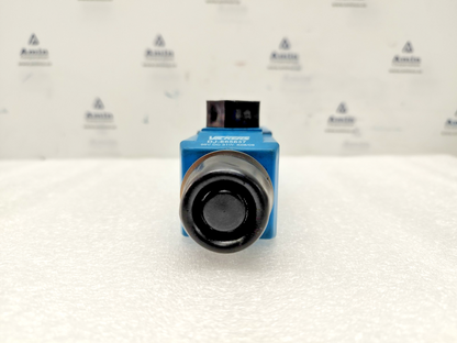 Eaton Vickers DG4V 3S 6C H M U DJ5 60 Directional Control valve - NEW