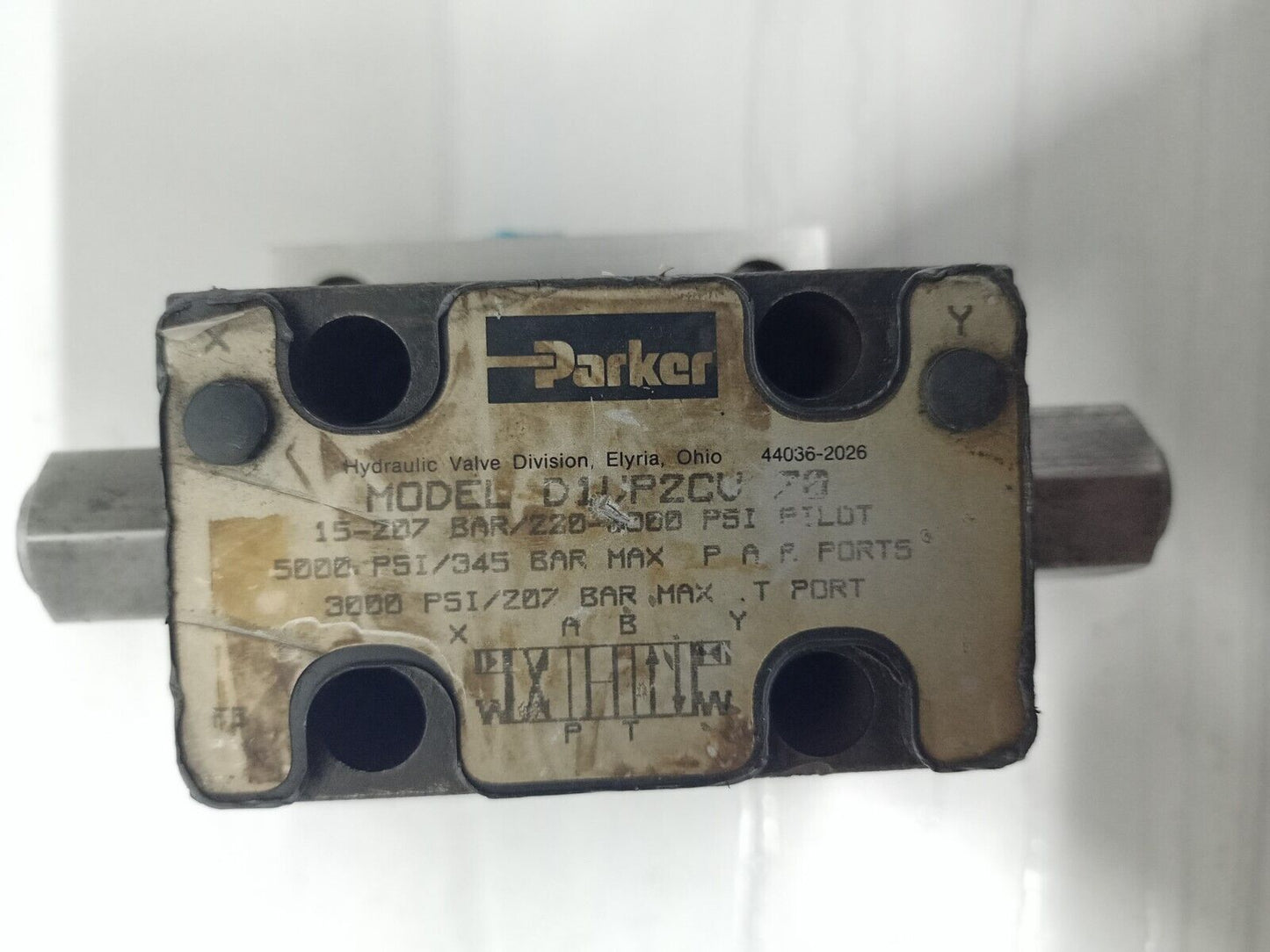 Parker D1VP2CV Directional Control Valve