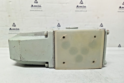KPM Kawasaki DE10P-10-204-D100AL-L93 Solenoid Valve - NEW