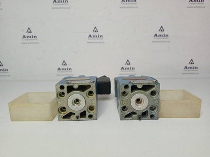 Wabco 3722250220 Pneumatic Valve (lot of 2pcs)