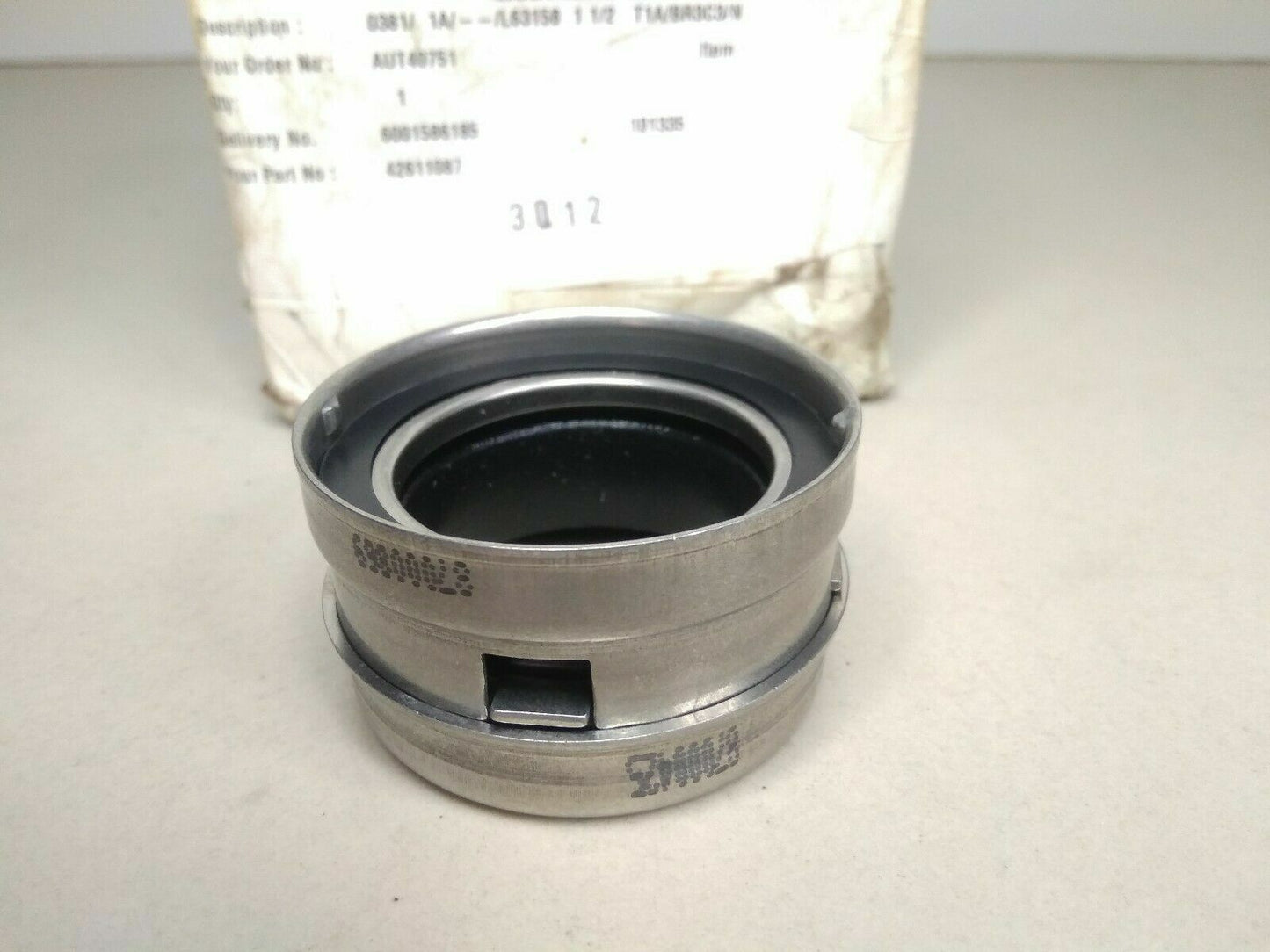 John Crane int. Elastomer Bellow Mechanical seal 38mm - NEW