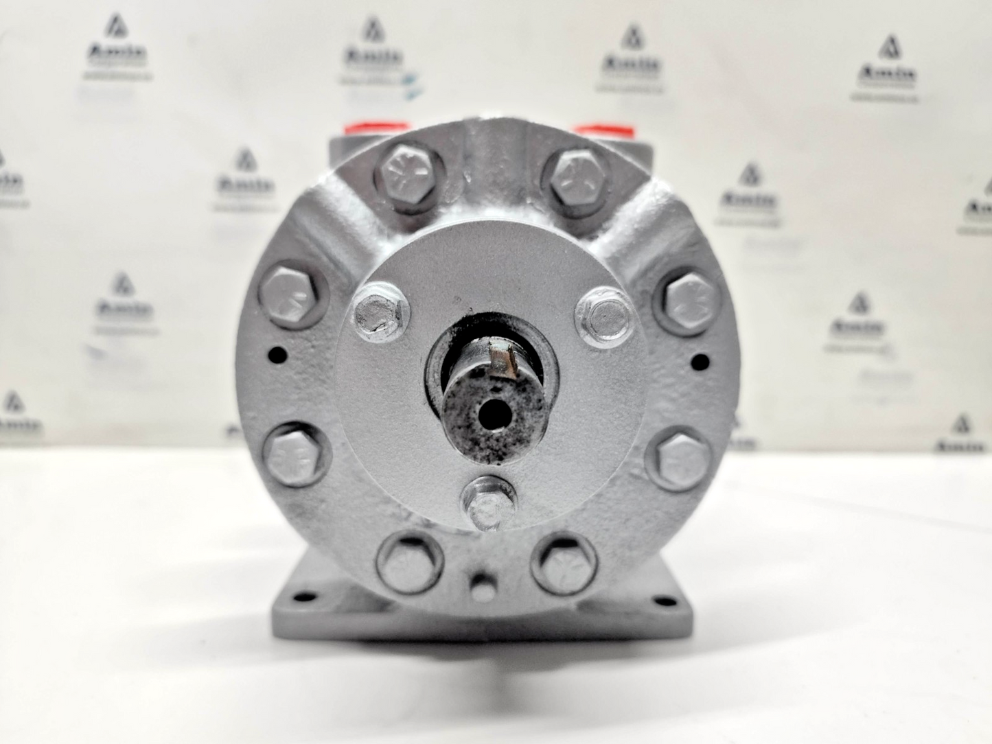Gast 8AM-FRV-2B Air Motor 5hp, 7bar - Tested