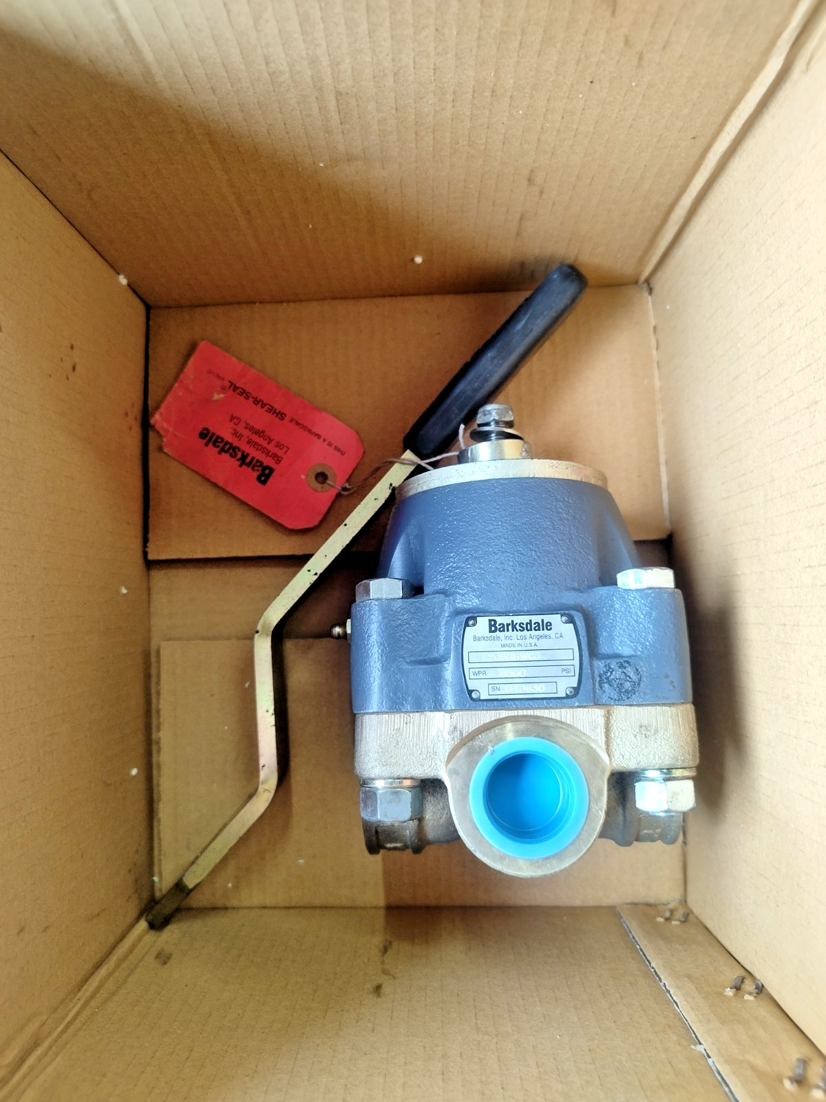 Barksdale 205R6WC3 Heavy Duty Valve 6000 psi port size: 1'' NPT - NEW