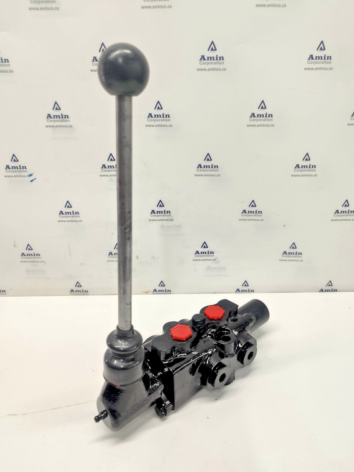 TTS Item No. 15817 Hydraulic Directional Control Valve - NEW