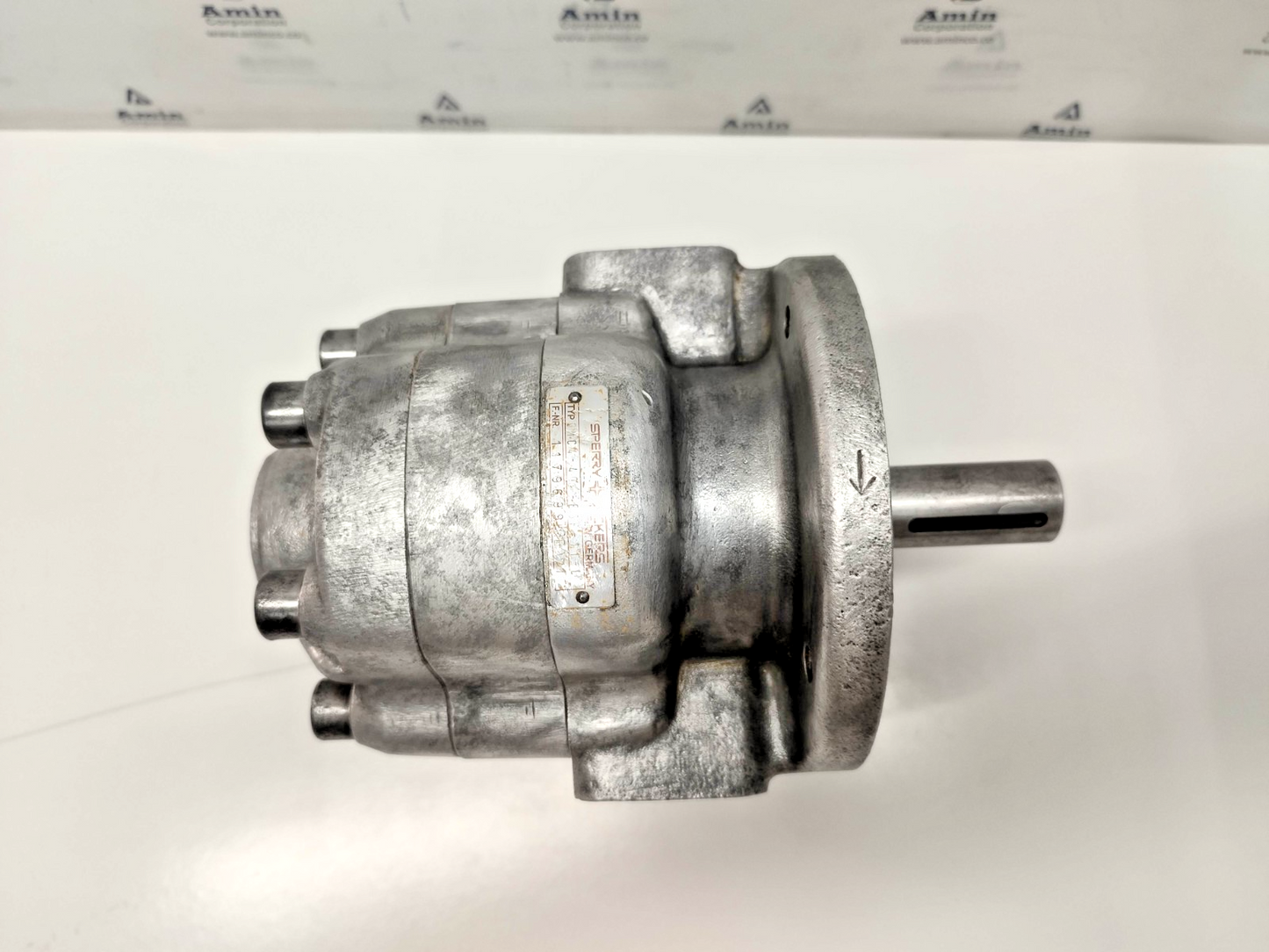 Vickers GMC4-40-E3F 11-L Hydraulic Gear Motor