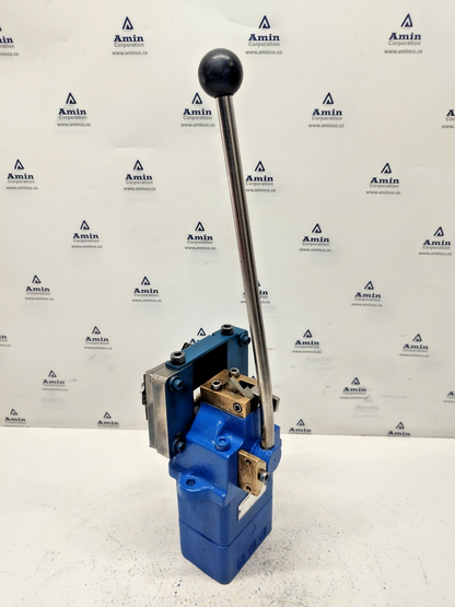 Uchida Hydraulics 2RE 7L05-13-994-1 Directional control valve