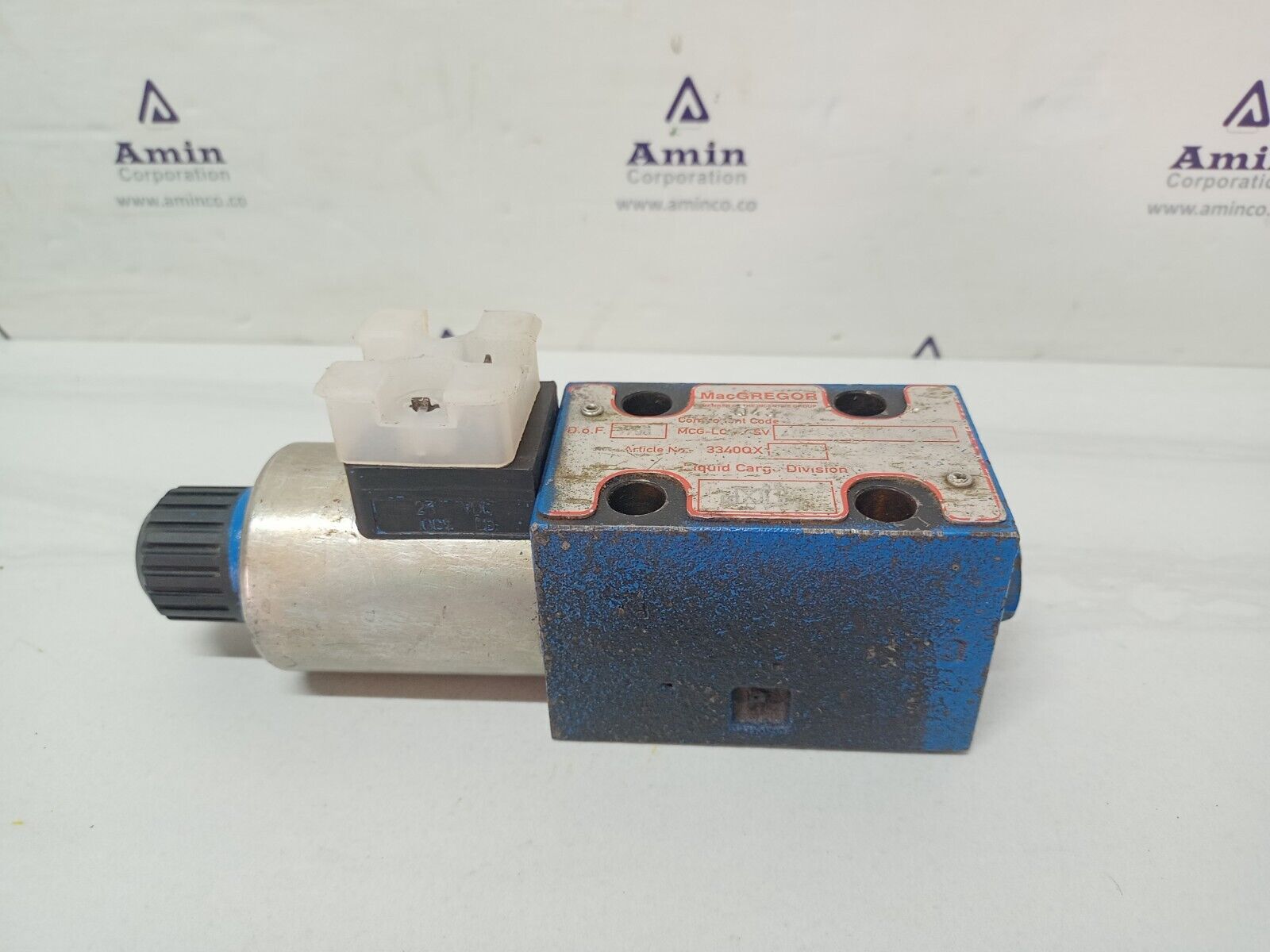 Macgregor MCG-LCH/SV 4/2-1-24V=-E01-M01 Directional control valve ...