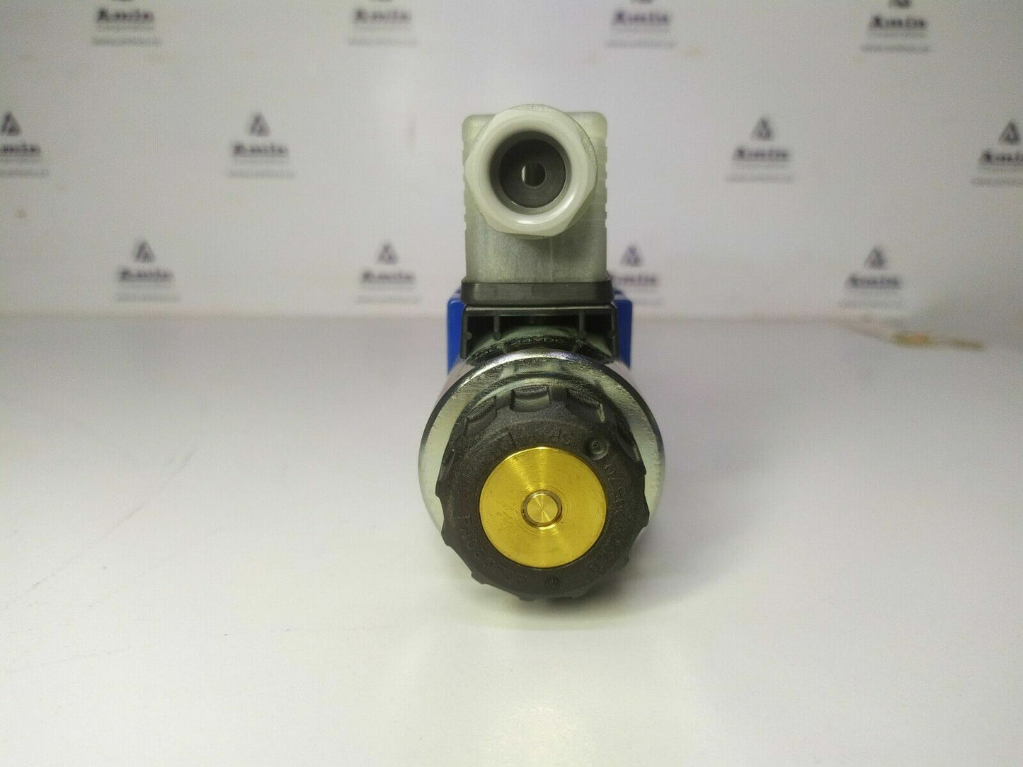 Rexroth 4WE6JB62/EG24N9K4 S0945 Directional Spool valve MNR: R901186443 - NEW