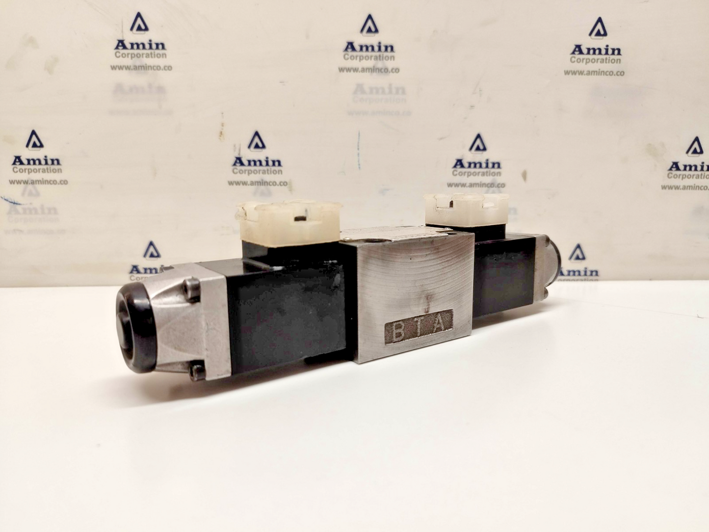 Rexroth 4WE6D52/OFAW220-60NZ4/T06 Directional Control Valve