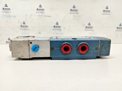 Wabco PT34104-3100 Pneumatic Directional control valve