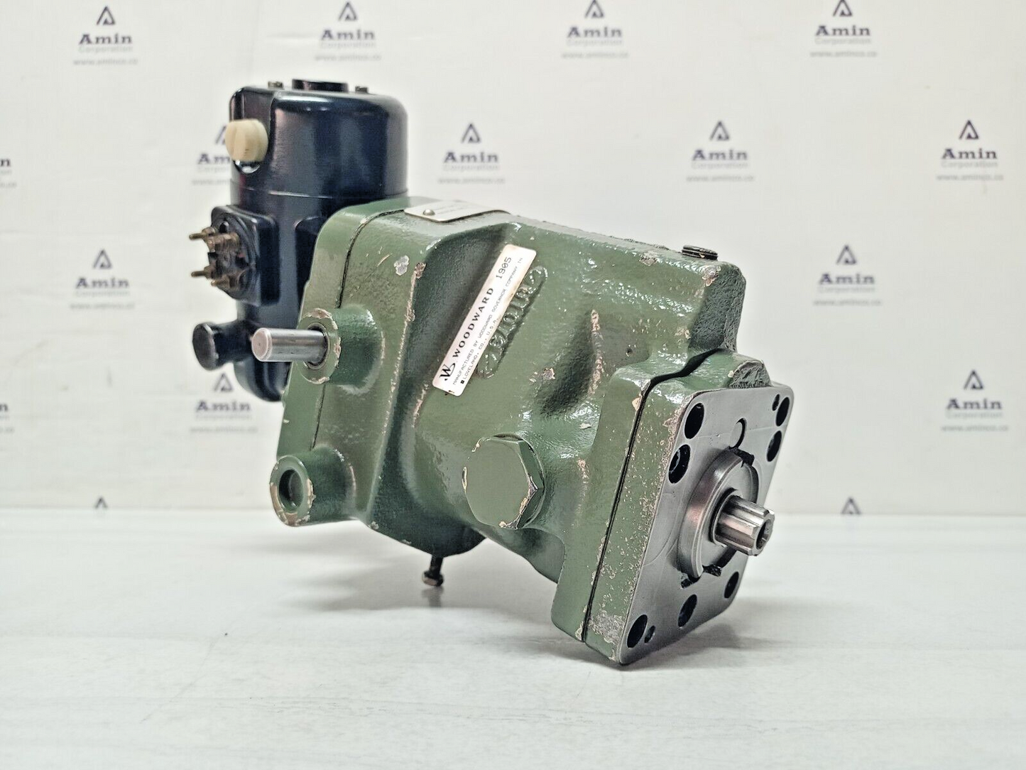 Woodward Governor Part No.: A 8511-483 with Motor