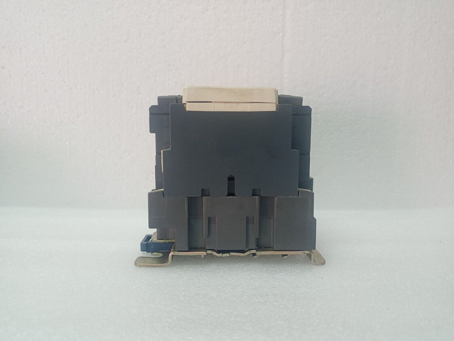 Telemecanique LC1D65 (LC1 D6511) Contactor 2pcs