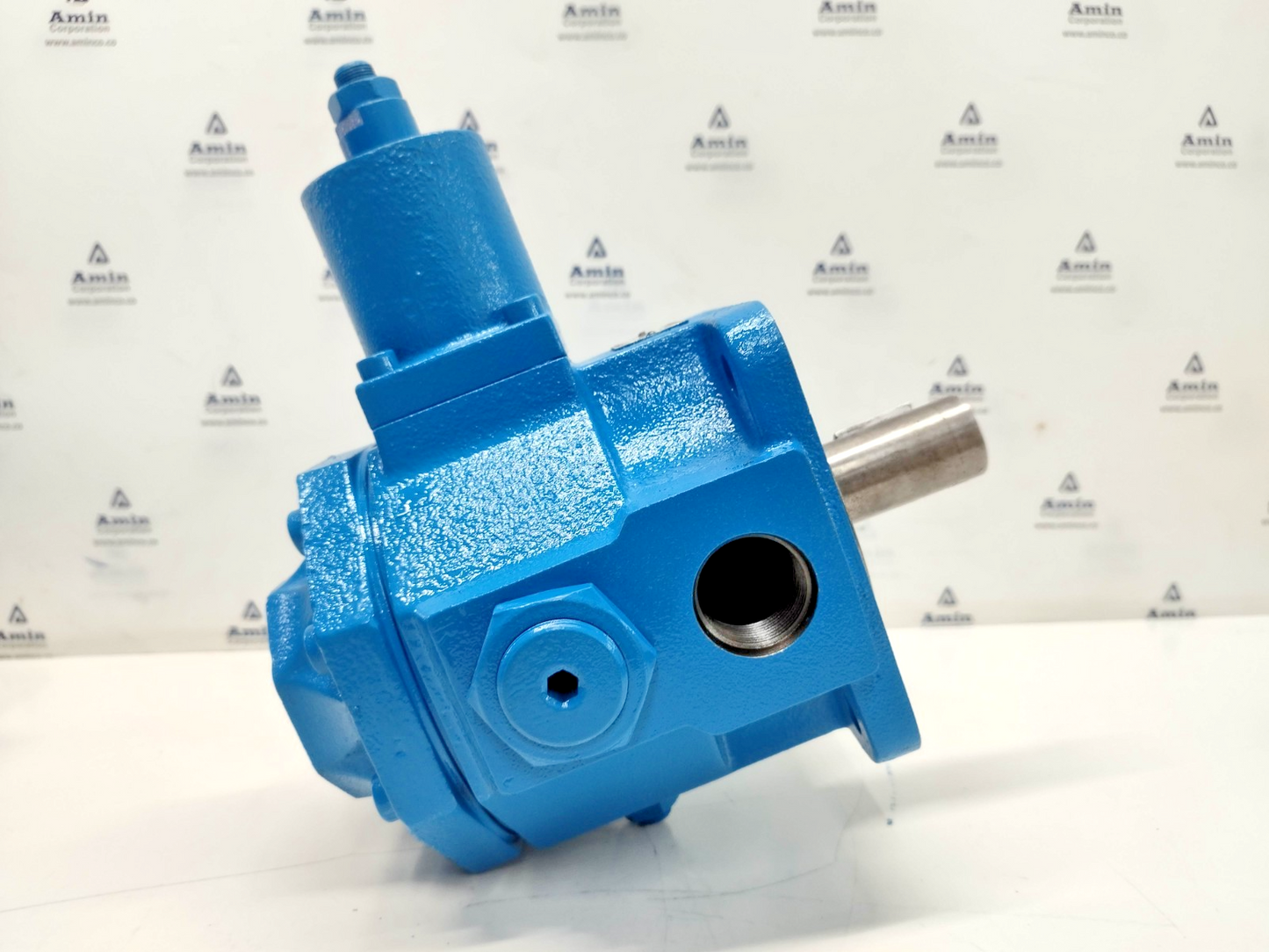 Vickers VVA40P-C-CWW20 Hydraulic Vane Pump 43 cm3/rev. - Refurbished & Tested