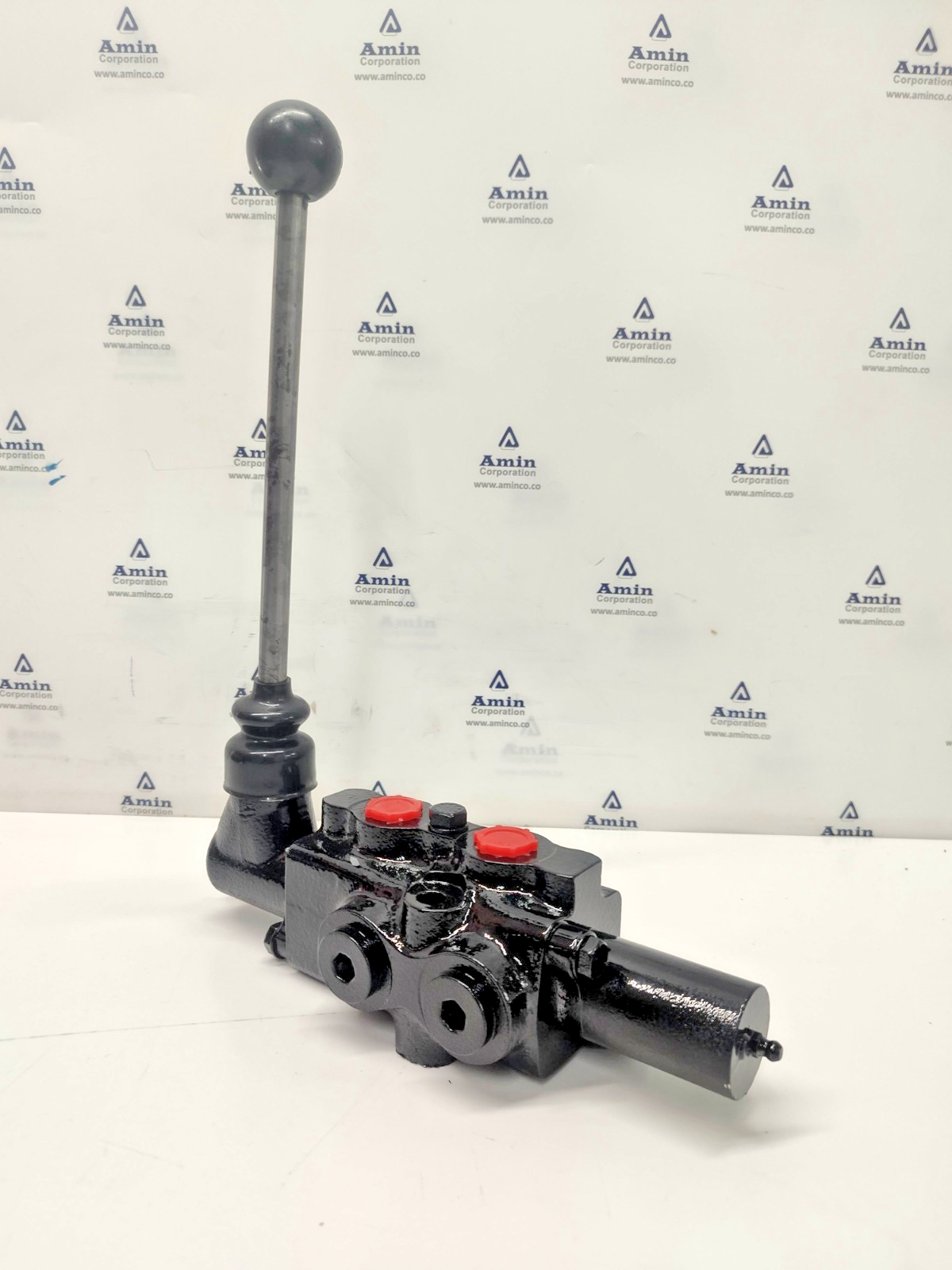 TTS Item No. 15817 Hydraulic Directional Control Valve - NEW