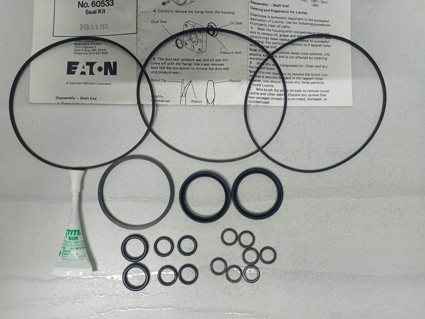 Eaton 60533 S-series Char-Lynn Motor seal kit - NEW