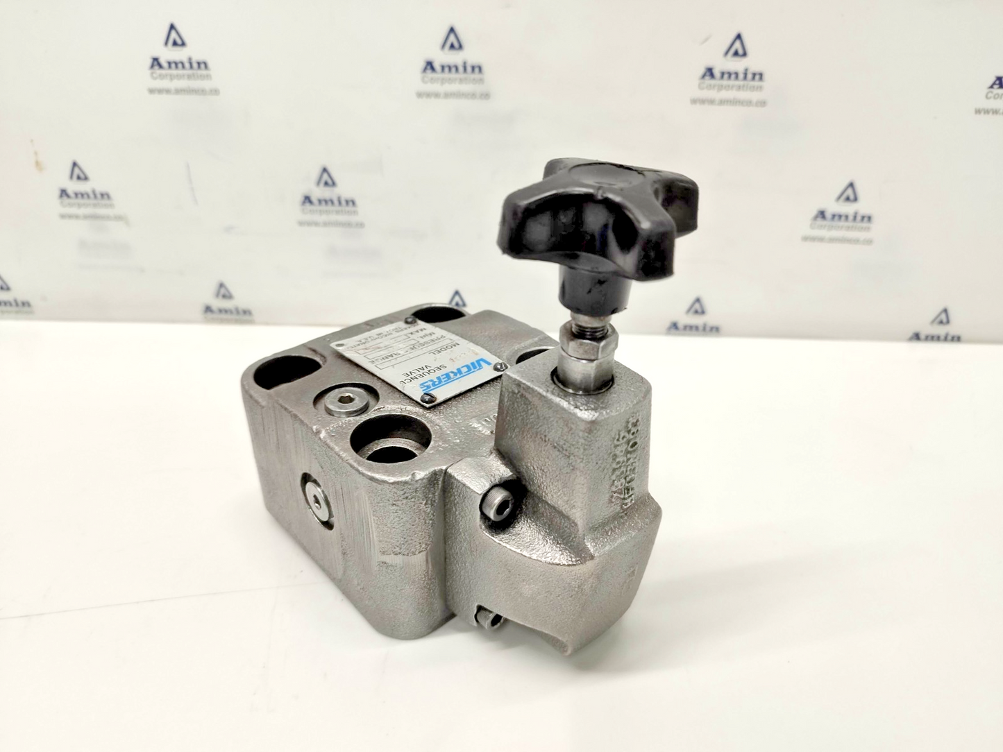 Vickers CG-06-FY-50 Sequence Valve CG06FY50 Pressure Range: 1500-3000psi