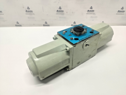 Kawasaki Rexroth 4WE10J-10L0/LG24 NDL-L70 Solenoid Valve DC 24V- NEW