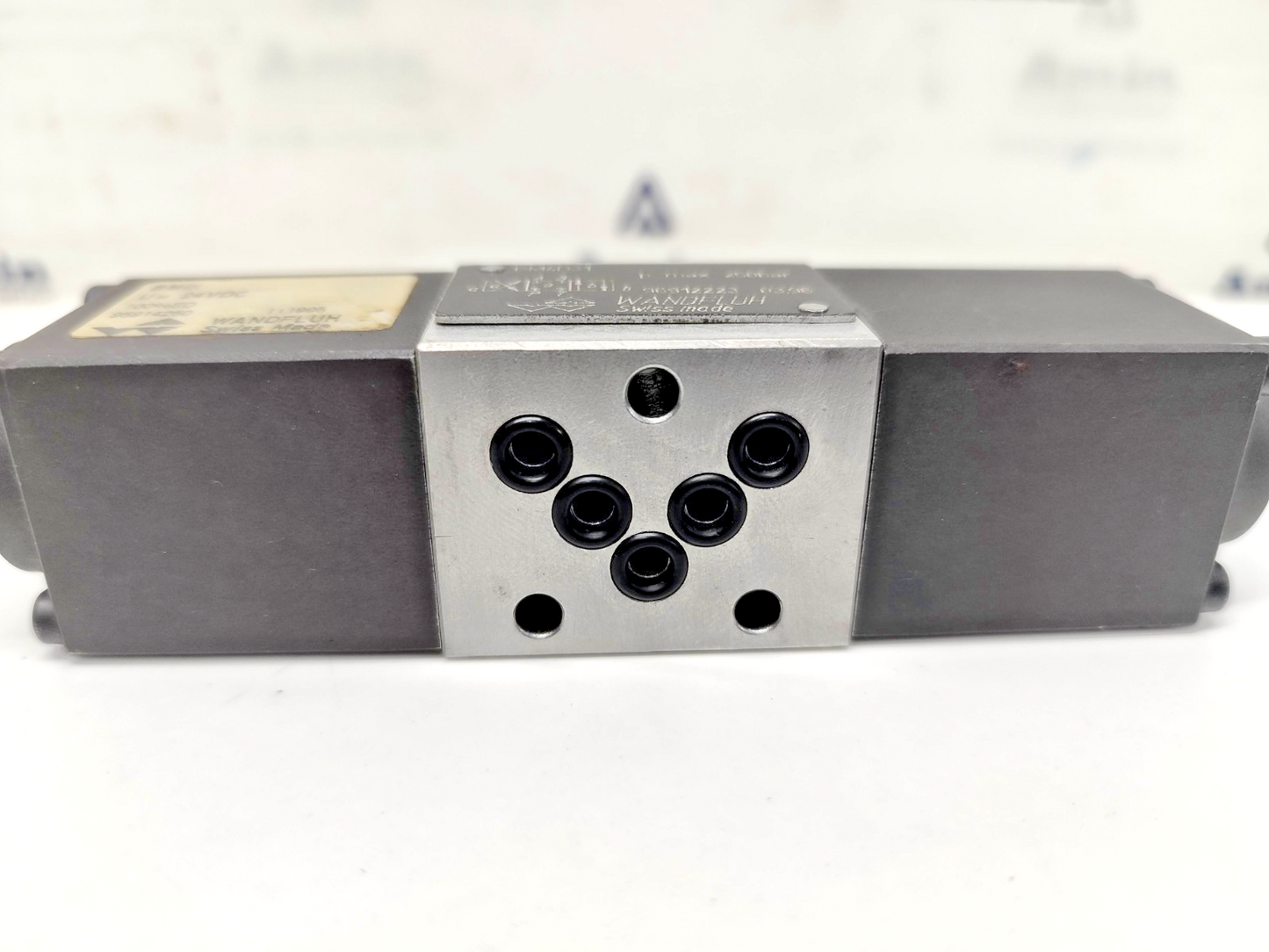 Wandfluh BM4D31 Solenoid Valve 24VDC - NEW