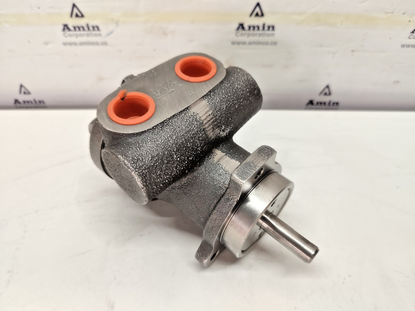 Tuthill pump 2LE Hydraulic internal gear pump L-series pump - NEW