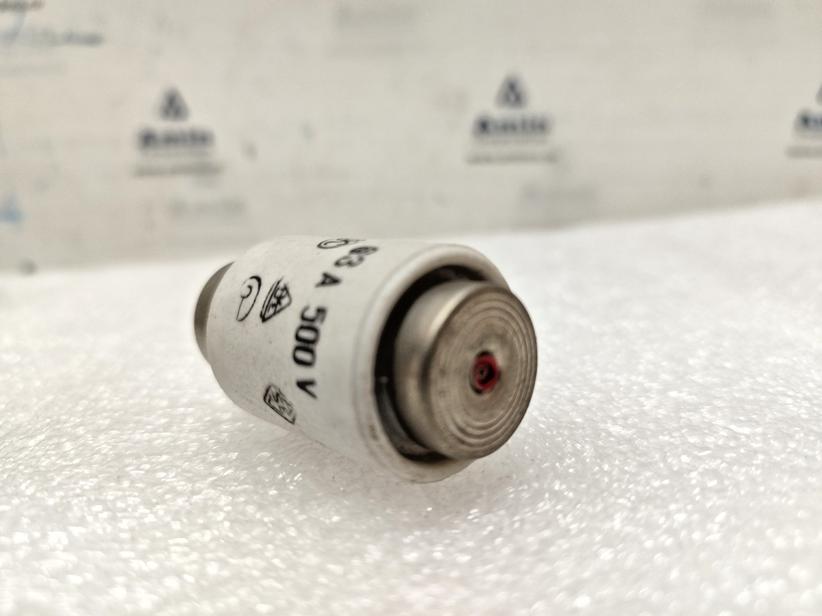 Fuse Lot 63A, 500V (Lot of 18pcs) - NEW