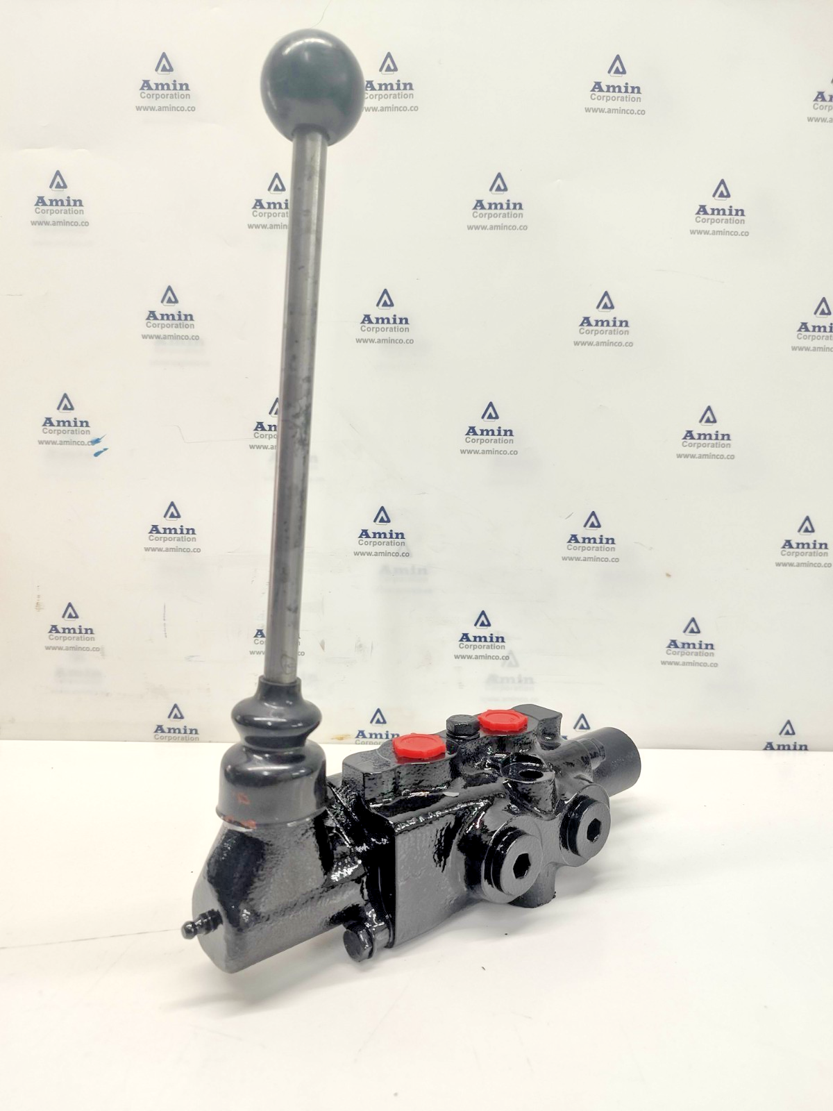 TTS Item No. 15817 Hydraulic Directional Control Valve - NEW