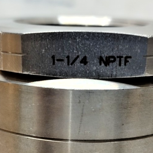 Parker SH12-62L Series 60 Stainless Steel Coupler 1-1/4 -11 1/2 NPTF NEW