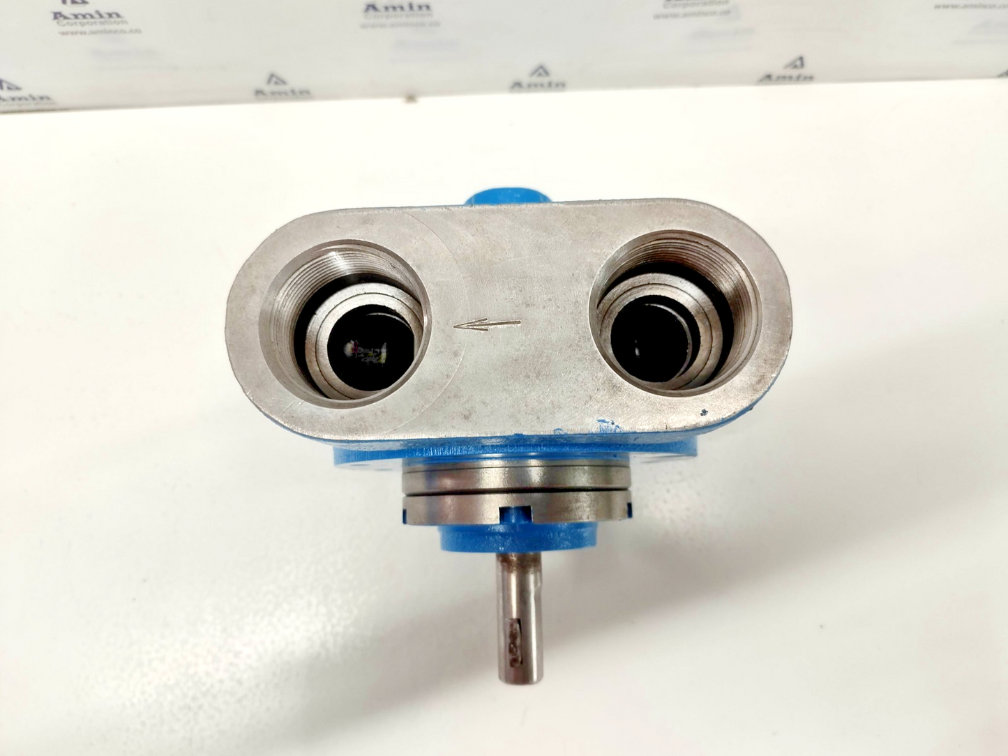 Tuthill pump 4C2F-CC Hydraulic Internal gear pump 1-1/2'' NPT ports -Refurbished