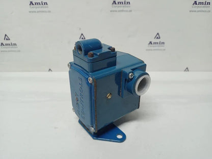 Amot Controls 4140CR1H11AA0-EE Pressure Switch 0.34-4.27 bar - NEW