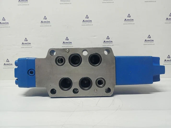 Rexroth 4WRH 25 W6-325-70 V Proportional Directional valve R900949458 - NEW