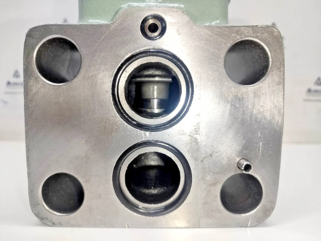 Nachi Fujikoshi R-G10-3-20 Pressure Relief Valve, Range: 35-210 Bar - NEW