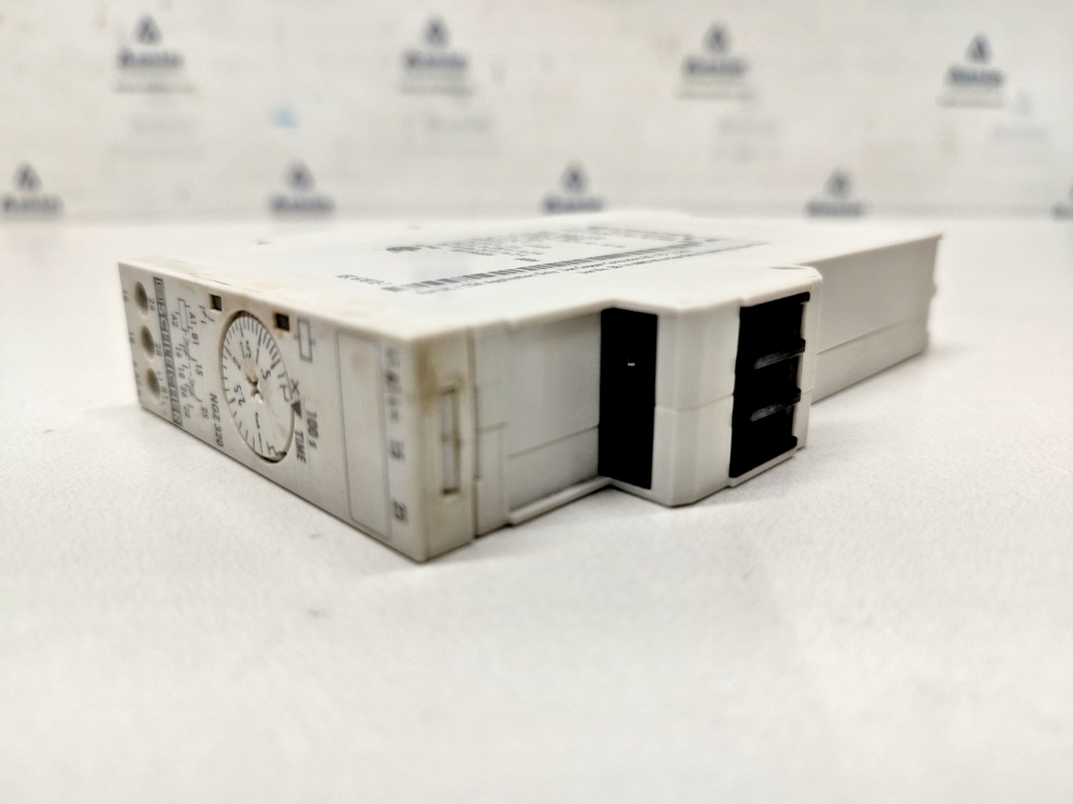 Schleicher NGZ 320 Time Relay - NEW