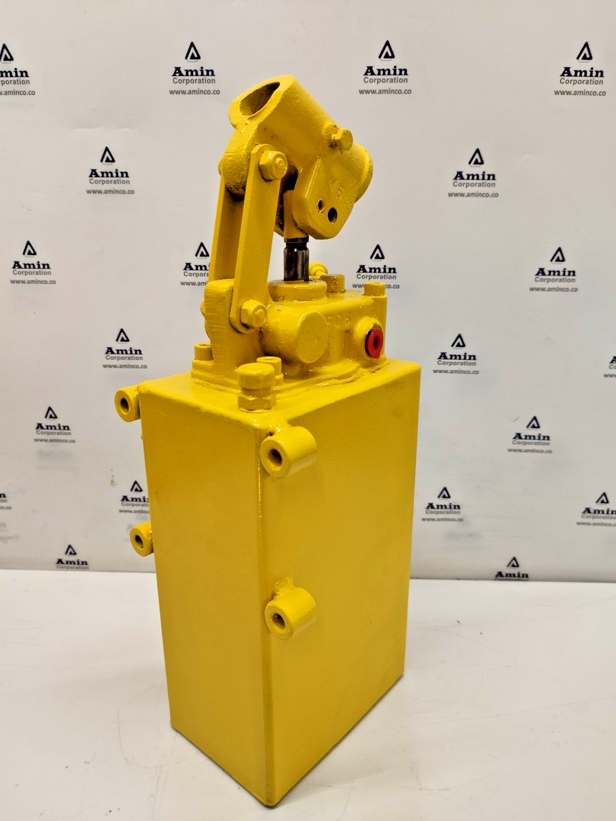 By Controls Inc 721XV2108 Double Acting SW cooling system for Thruster 120bar